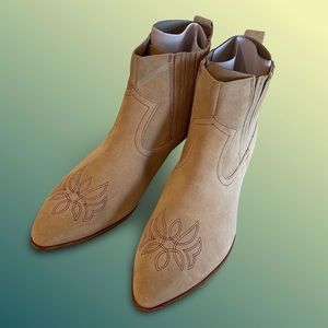 Kork-ease sand suede prairie boots Size 11